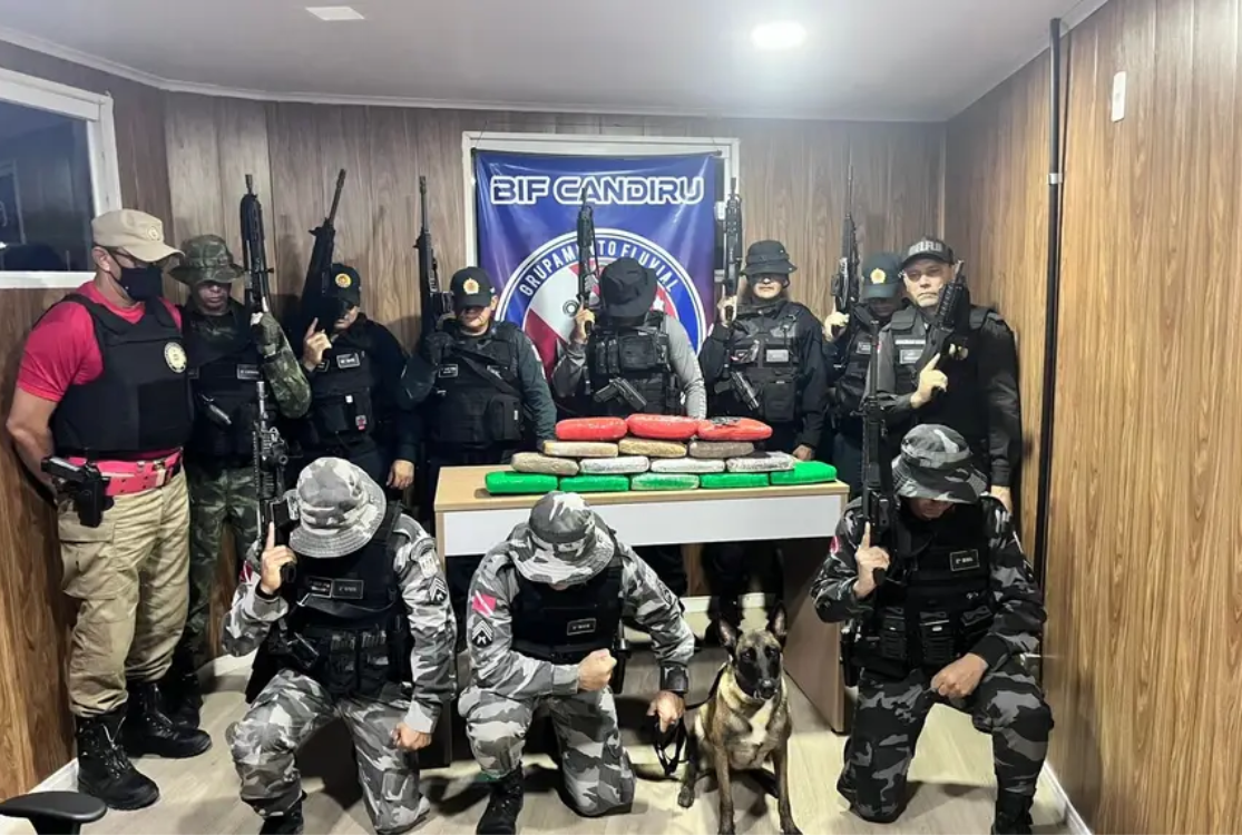 Mais de 16 kg de drogas são apreendidos em rio de Óbidos, no oeste do Pará