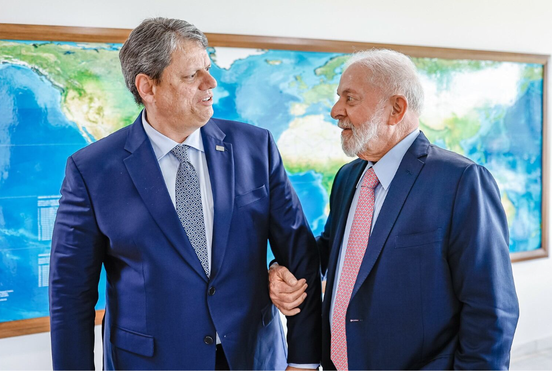 Lula tem 35,8% e Tarcísio, 17,1%, no 1º turno de 2026, diz CNT/MDA