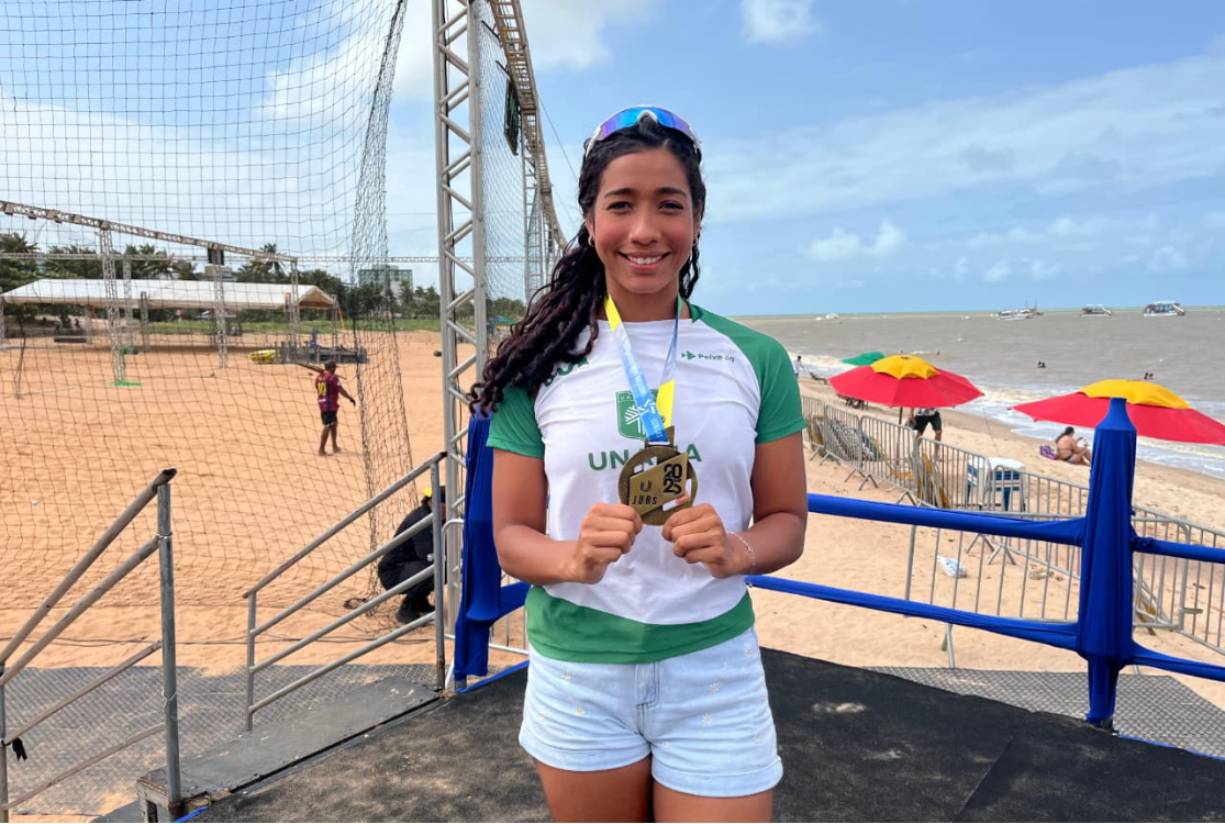 Ouro e bronze: atletas da UNAMA se destacam no JUBS Praia 2025