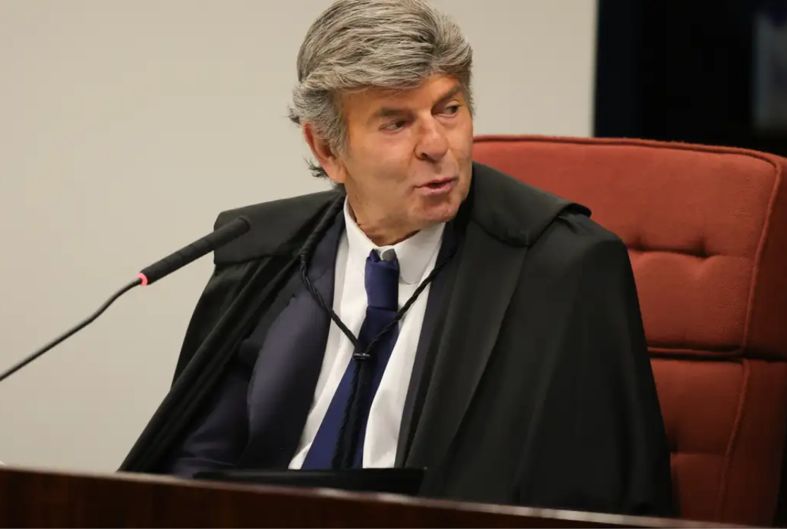 Fux diz que STF tem ‘incompetência absoluta’ para julgar trama golpista
