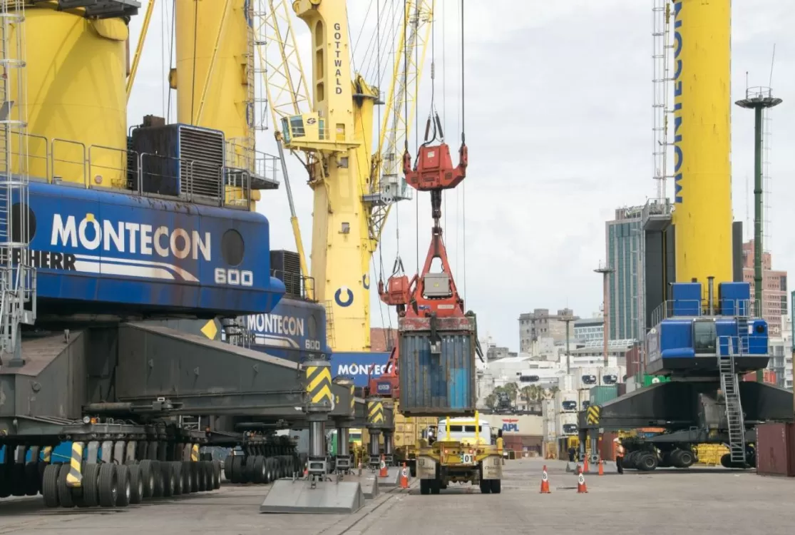 Exportação de produtos atingidos por tarifaço cai 22% em agosto