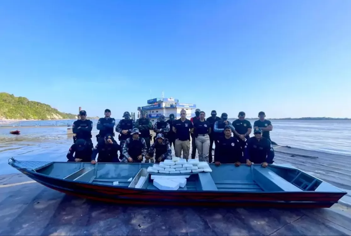 Fiscais de base fluvial apreendem mais de 20 quilos de entorpecentes no Baixo Amazonas