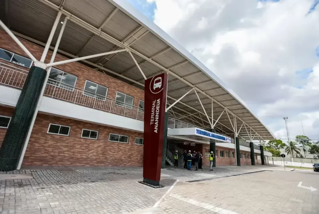 Arcon anuncia seleção para 150 vagas de estágio em nível médio no BRT Metropolitano