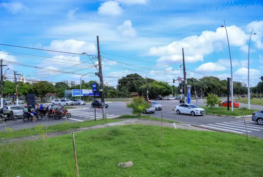Trânsito na Dr. Freitas e na Brigadeiro Protásio será interditado para avanço de obras