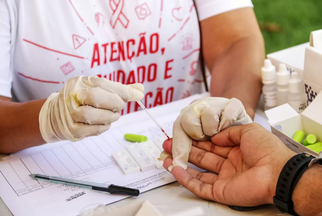 Controle e prevenção: entenda a diferença entre HIV e AIDS
