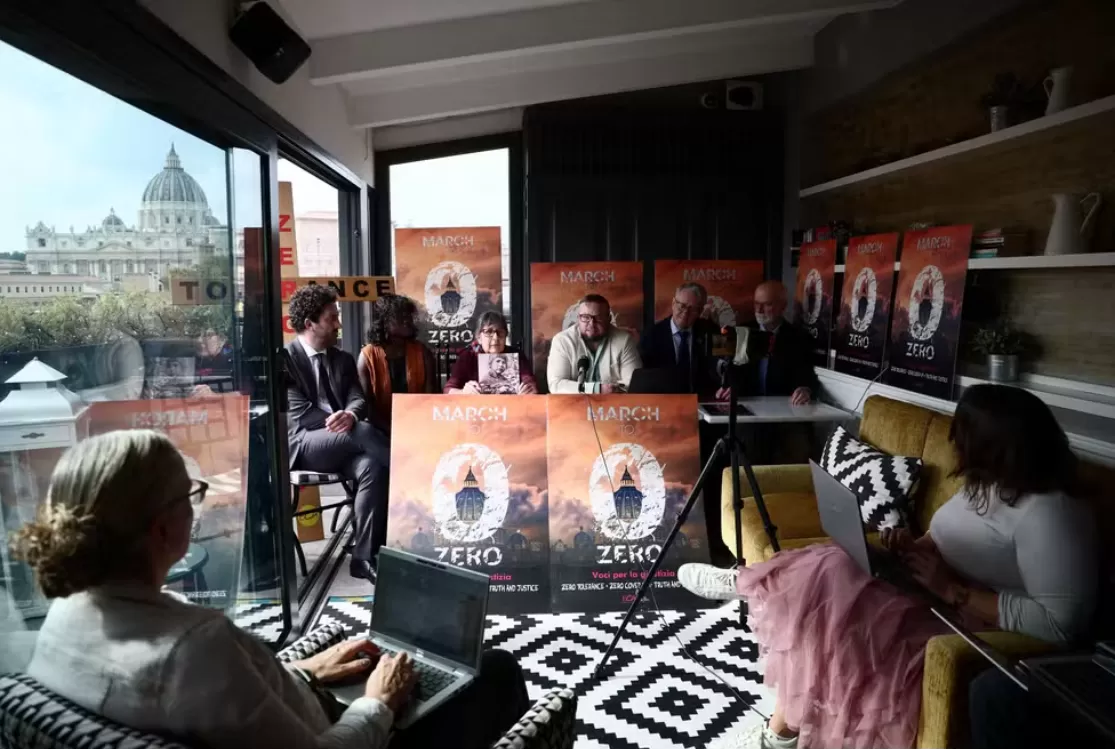 Leão XIV recebe pela primeira vez vítimas de abuso sexual na Igreja Católica