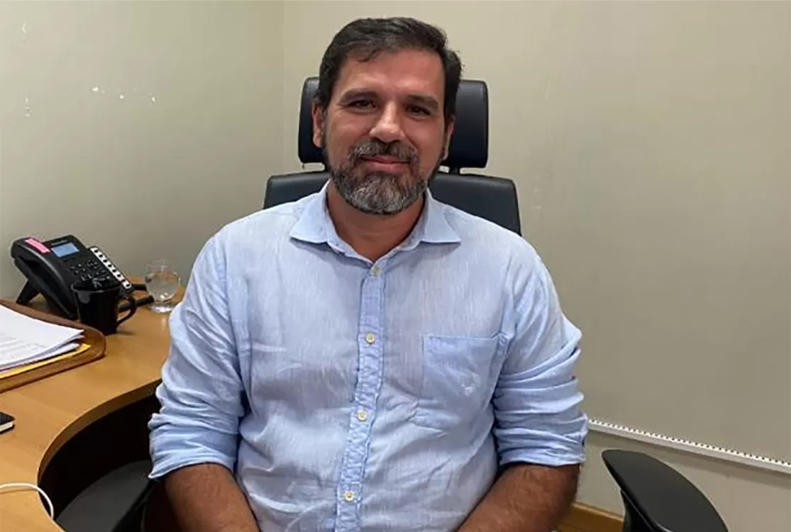 Pagamentos do SUS atrasam, critérios são questionados; diretor vira foco da crise