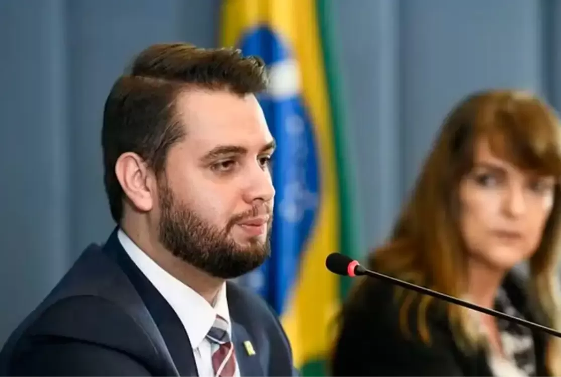 Após tentativa de fuga de Silvinei, PF cumpre dez mandados de prisão neste sábado, 27