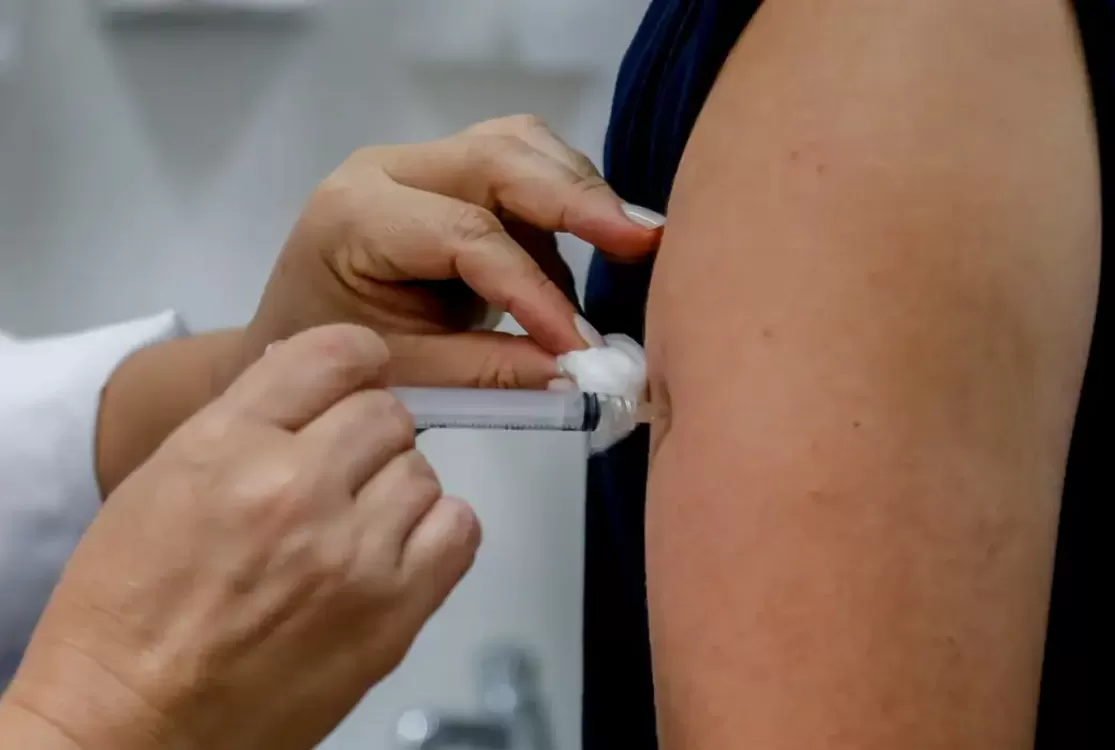 Vacina contra herpes-zóster não deve ser incorporada ao SUS, decide Conitec