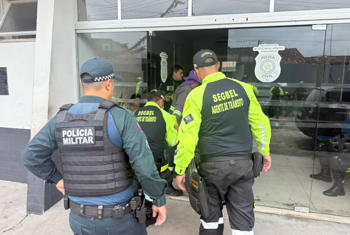 Dupla é presa em blitz portando drogas e dirigindo moto roubada em Belém