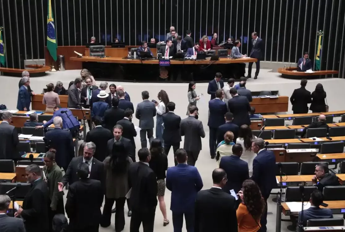 Câmara dos deputados aprova permissão da venda de medicamentos em supermercados