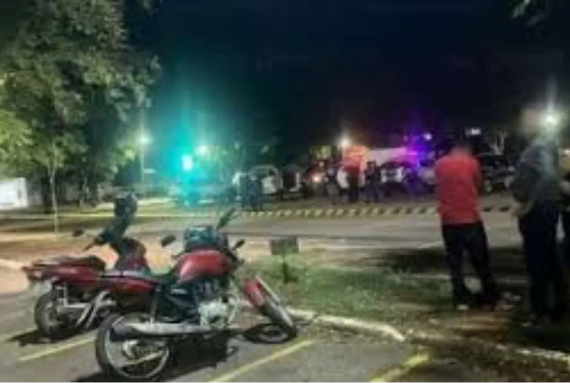 Universidade decreta luto após professor esquecer filho de 3 anos em carro e criança morrer