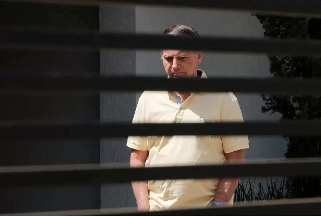PGR dá parecer favorável à prisão domiciliar do ex-presidente Jair Bolsonaro