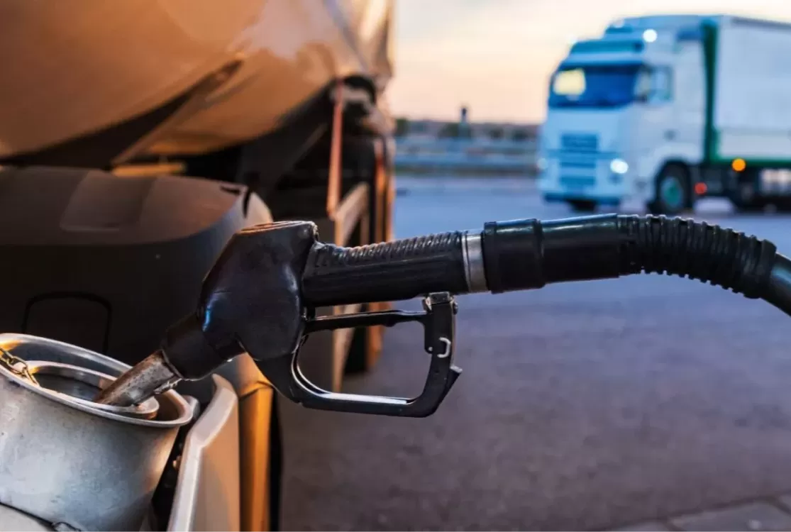 Dependência em diesel: a conta da corrupção chegou para os brasileiros