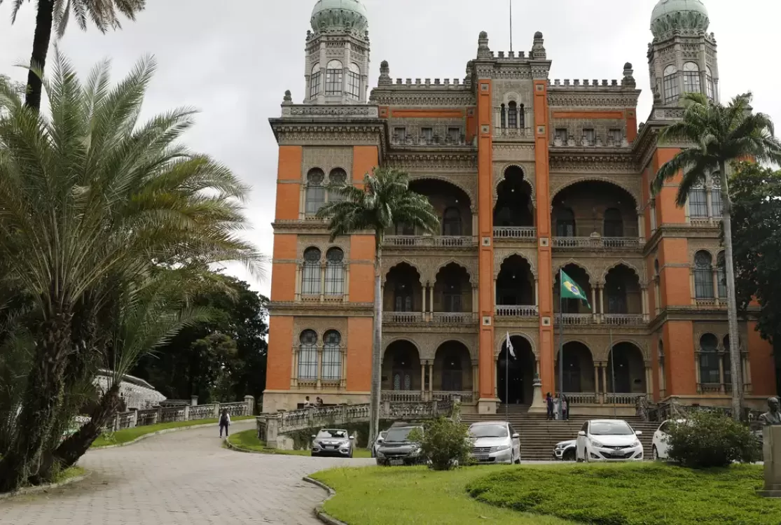Fiocruz e Ministério das Cidades lançam editais para ações nas periferias das cidades