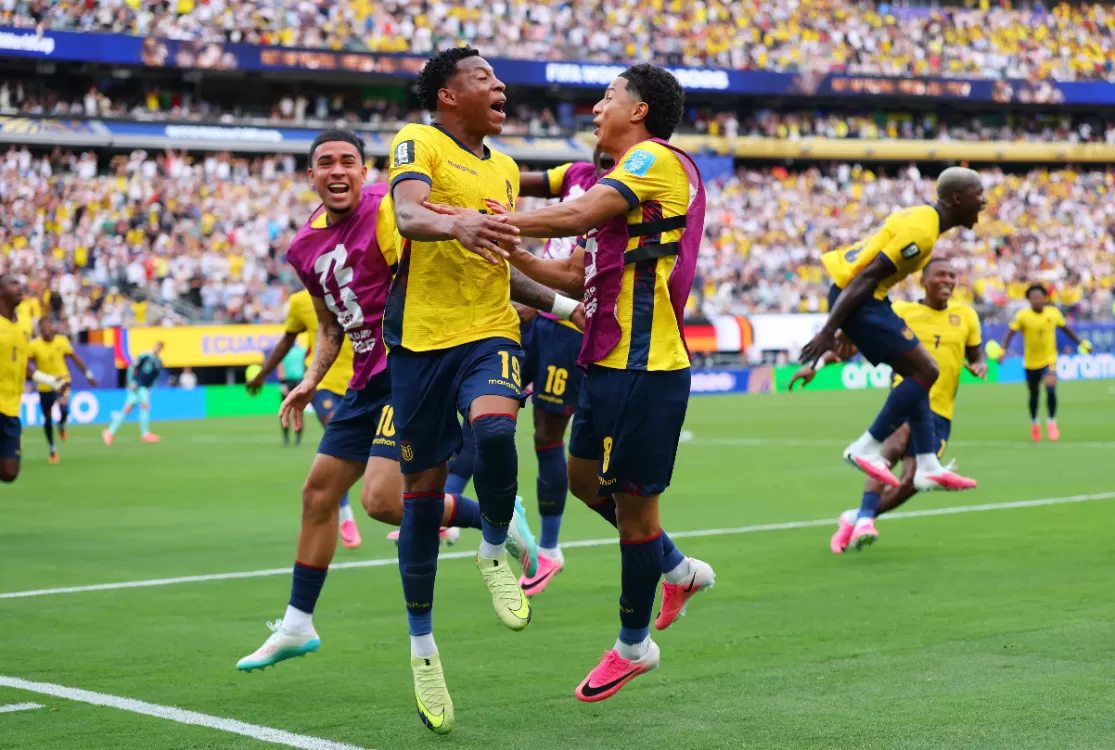 Equador e Costa do Marfim vencem seus jogos e conseguem classificação inédita