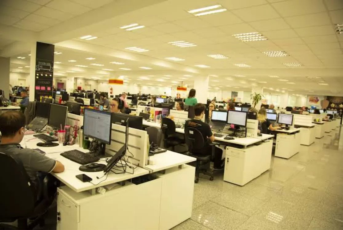 Fuga de ricos e intelectuais revela mais do que as inseguranças do Brasil