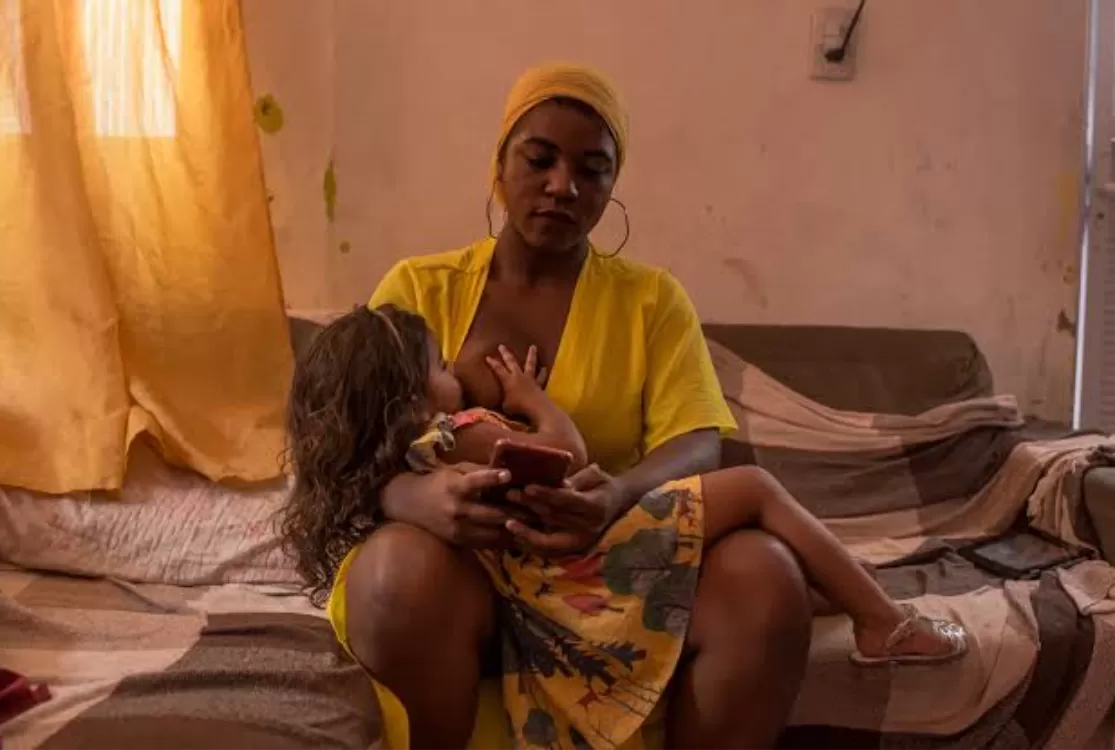 Comissão da Câmara aprova adicional de 5% na aposentadoria de mulher com filho