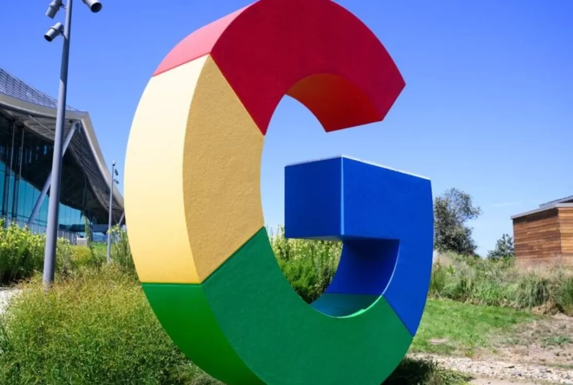 Google é multada em mais de 1 bilhão de dólares pela União Europeia