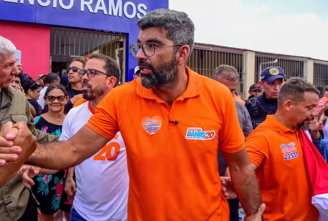 Dr. Daniel, do Podemos, vence Hana Ghassan, do MDB, e é eleito governador do Pará