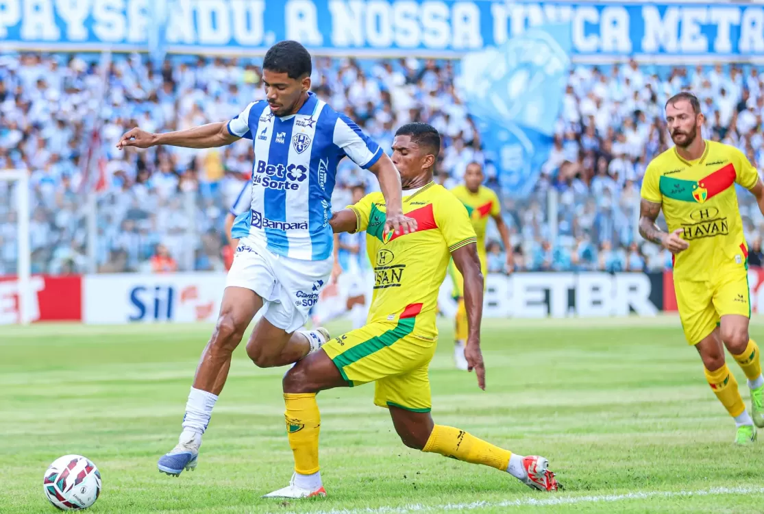 Paysandu sai na frente, mas cede empate e morre abraçado com Brusque na Série C
