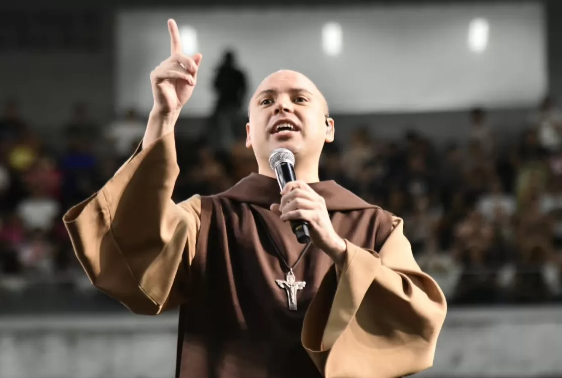 Frei Gilson volta ao Círio Musical para noite de oração e louvor a Nossa Senhora